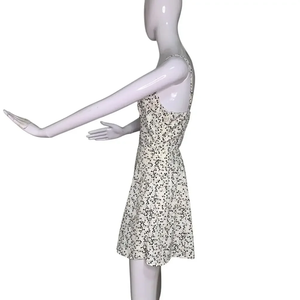 Jessica Simpson Mimi Dress Sleeveless Adjustable Straps Geometric Print Size S